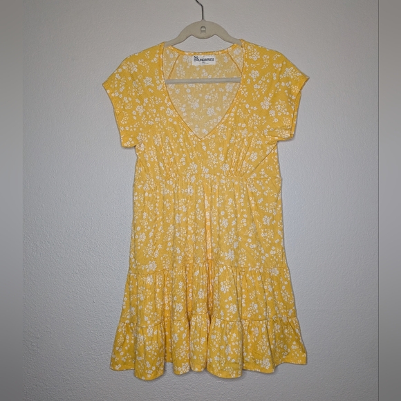 No Boundaries Dresses & Skirts - No Boundaries Womens Vintage Floral Coconut Girl Tiered Mini Babyboll Dress L